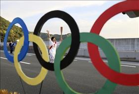 آغاز مراسم حمل مشعل المپیک در پارکِ «بدون تماشاگر»