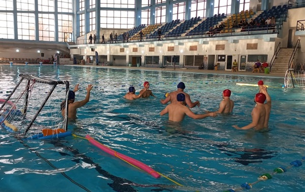 اولین دوره رقابت‌های هندپلو قهرمانی کشور در کرج آغاز شد